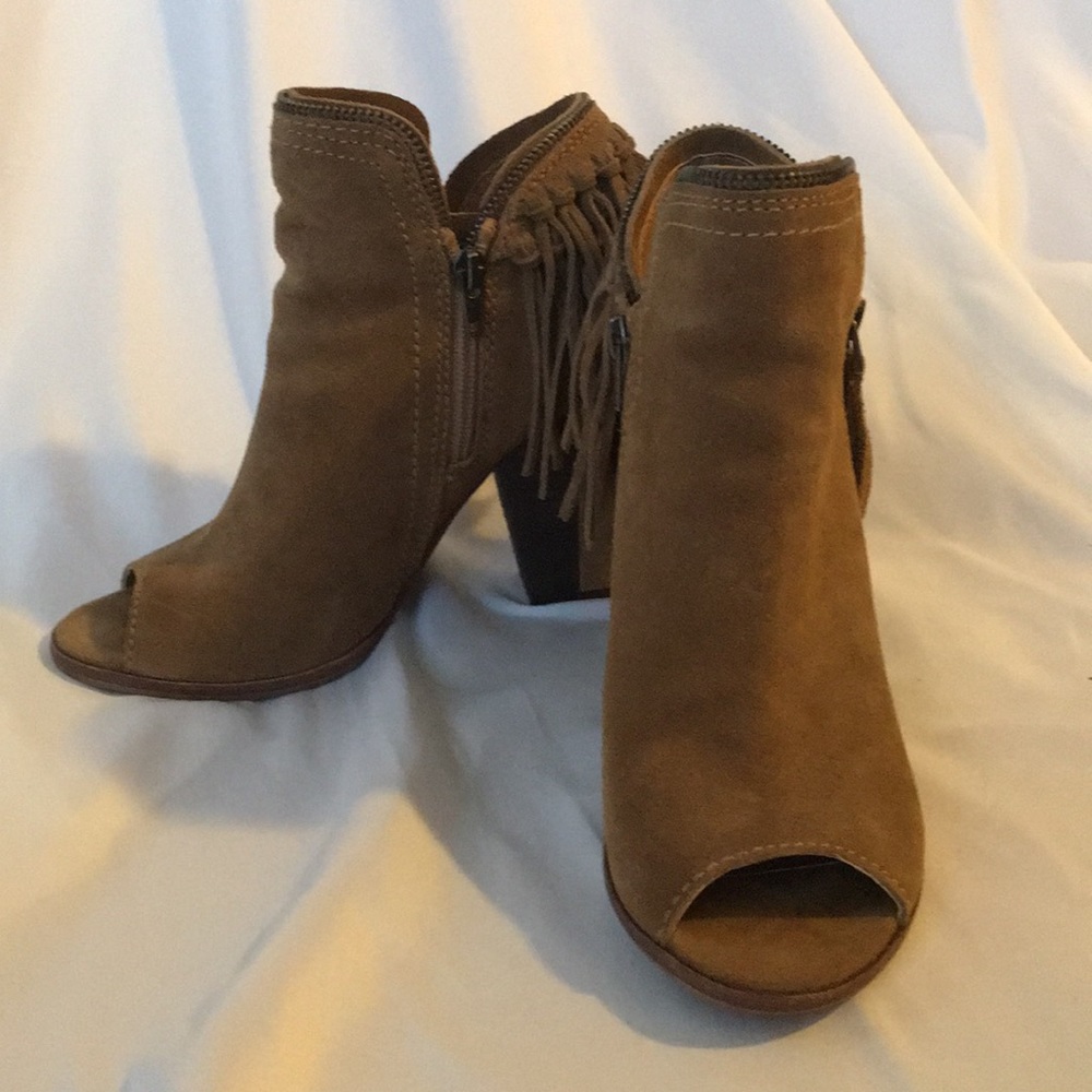 Dolce Vita Cognac suede open toe booties.